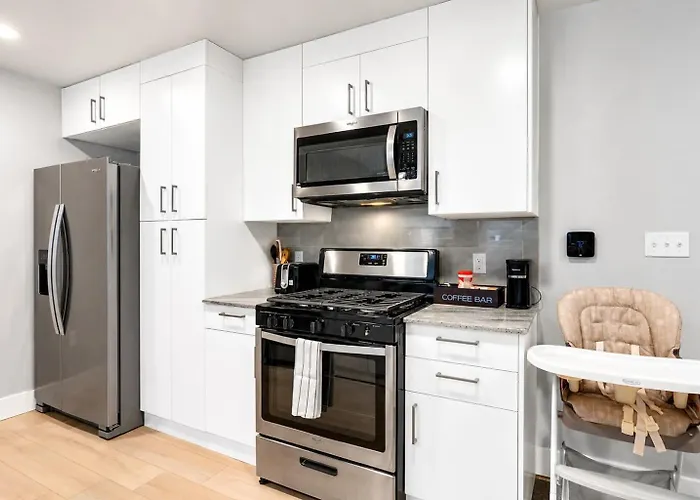 Apartment Modern Near Bok Balcony Gym Access Pet-friendly Tulsa
